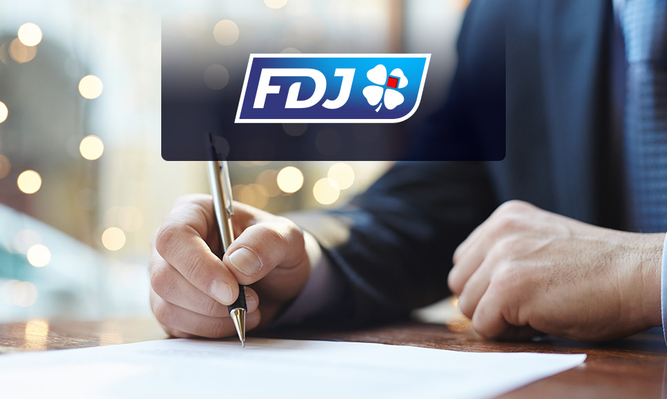 FDJ logo e mano che firma contratto