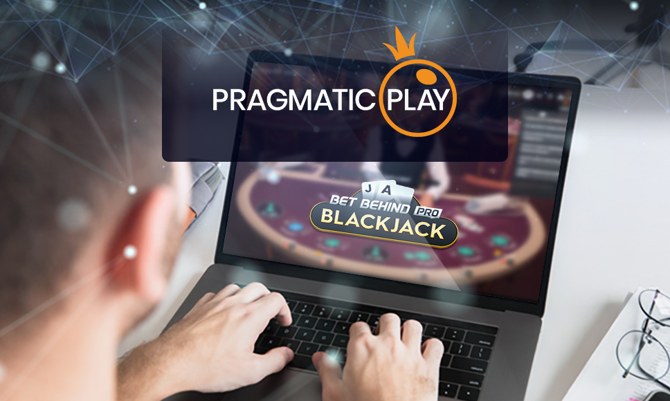 Loghi Pragmatic Play e Bet Behind Pro Blackjack